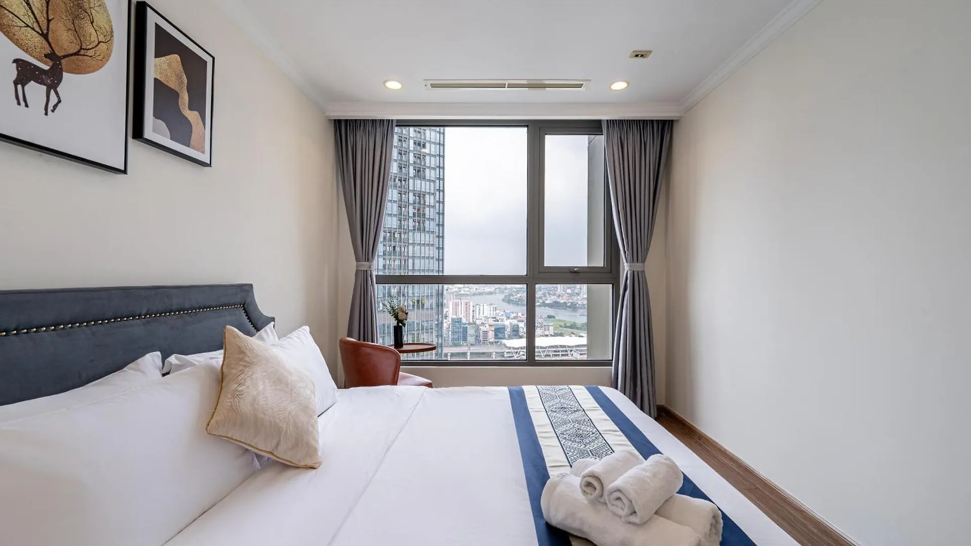 Vinhomes Central Park - Sy'S Home Ho Chi Minh City